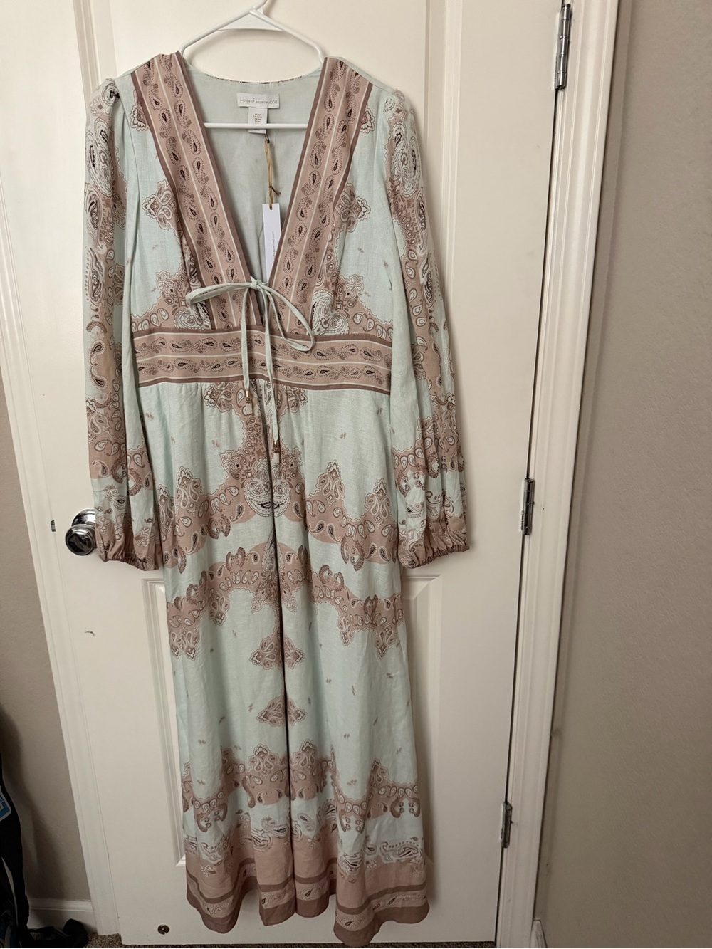 HOUSE OF HARLOW 1960 Linen Blend Sz M Plunging V neck Long Sleeve Maxi Dress New